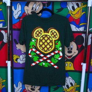 Disney Green Mickey Mouse Holiday Tee